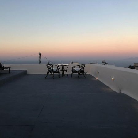 Amaryllis Suites Santorini Тира Экстерьер фото