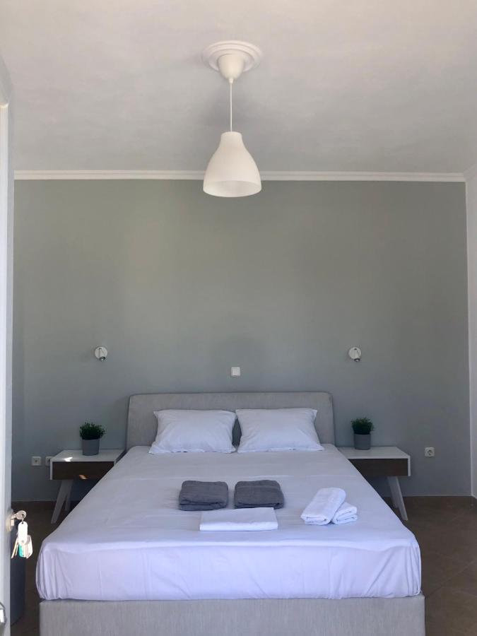 Amaryllis Suites Santorini Тира Экстерьер фото