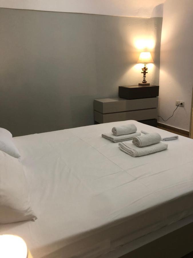 Amaryllis Suites Santorini Тира Экстерьер фото