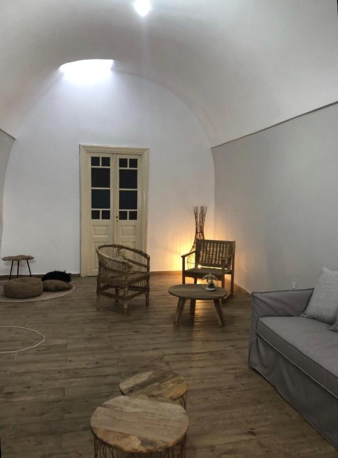 Amaryllis Suites Santorini Тира Экстерьер фото