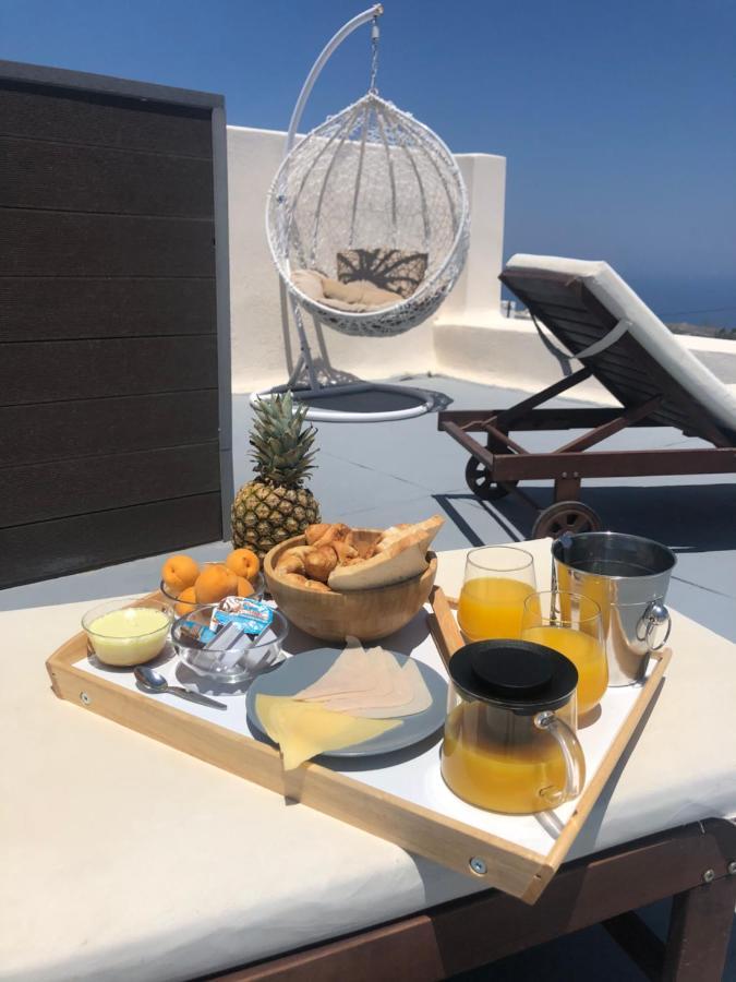 Amaryllis Suites Santorini Тира Экстерьер фото